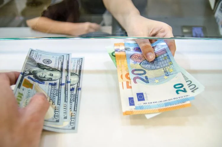 Money exchange fuengirola